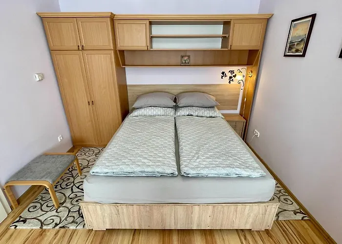 Tavirozsa 1a Appartement