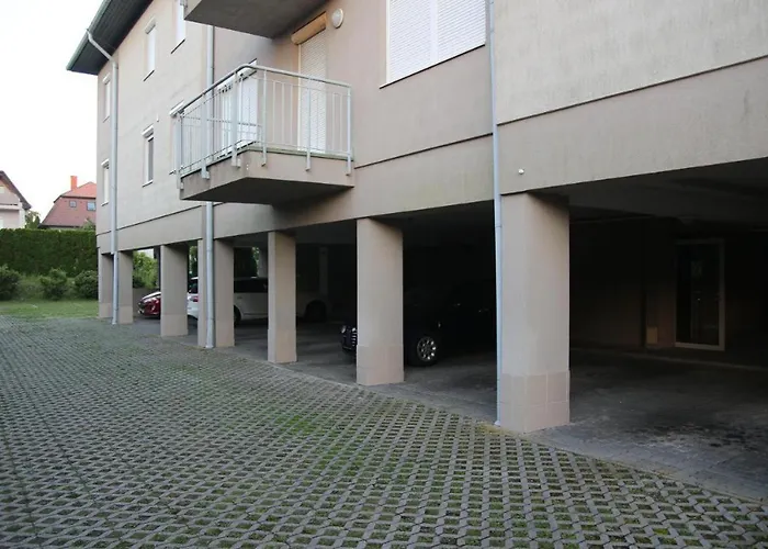 Tavirozsa 1a * Hévíz