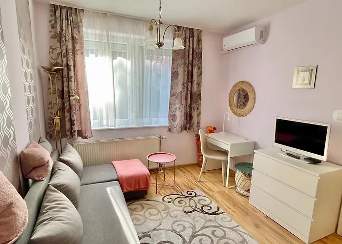 Apartmán Tavirozsa 1a *